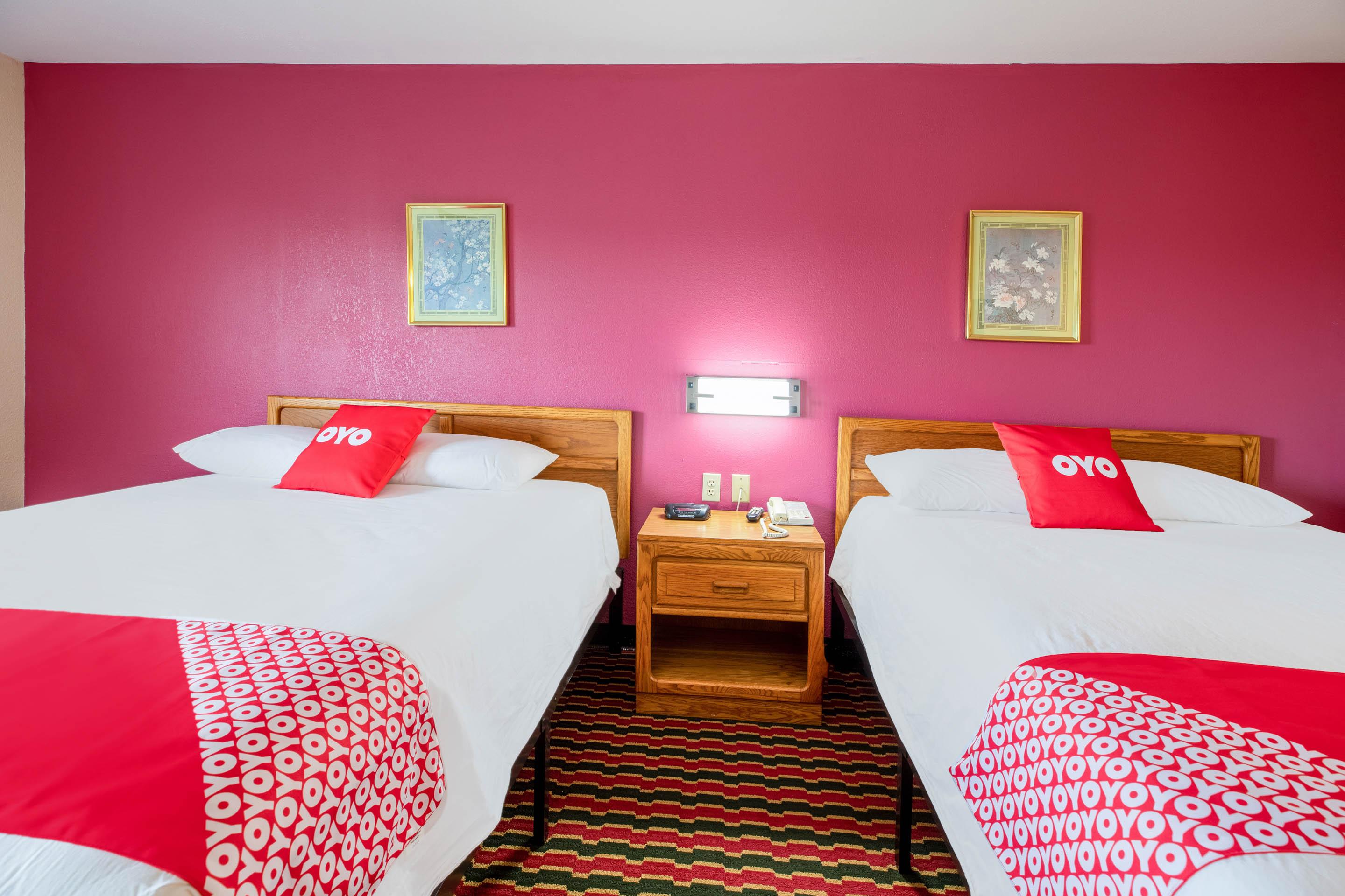 Oyo Hotel Chesaning Route 52 & Hwy 57 Εξωτερικό φωτογραφία