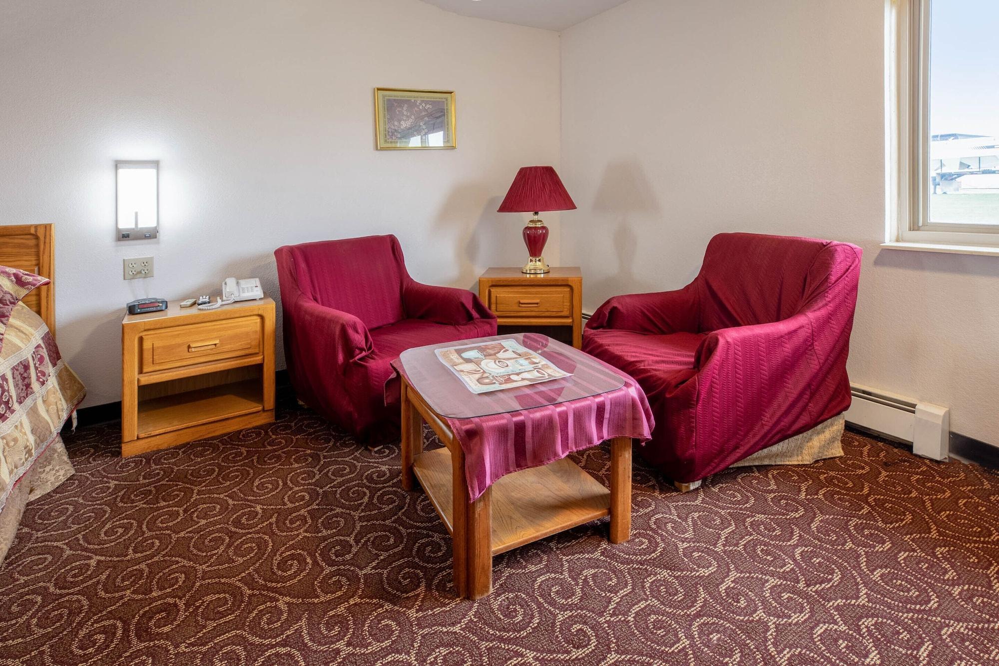 Oyo Hotel Chesaning Route 52 & Hwy 57 Εξωτερικό φωτογραφία