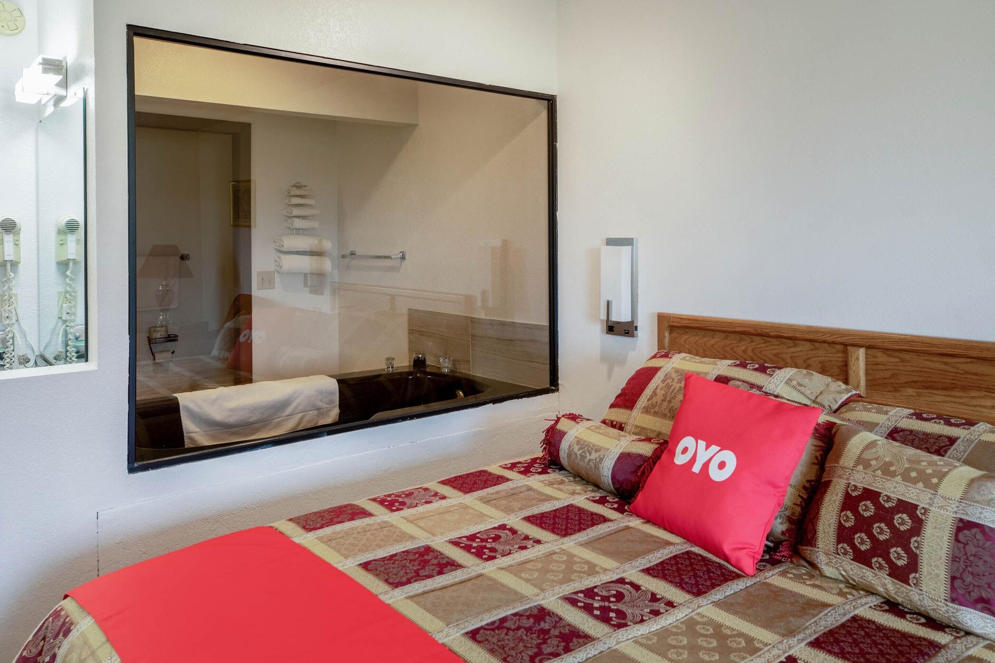 Oyo Hotel Chesaning Route 52 & Hwy 57 Εξωτερικό φωτογραφία