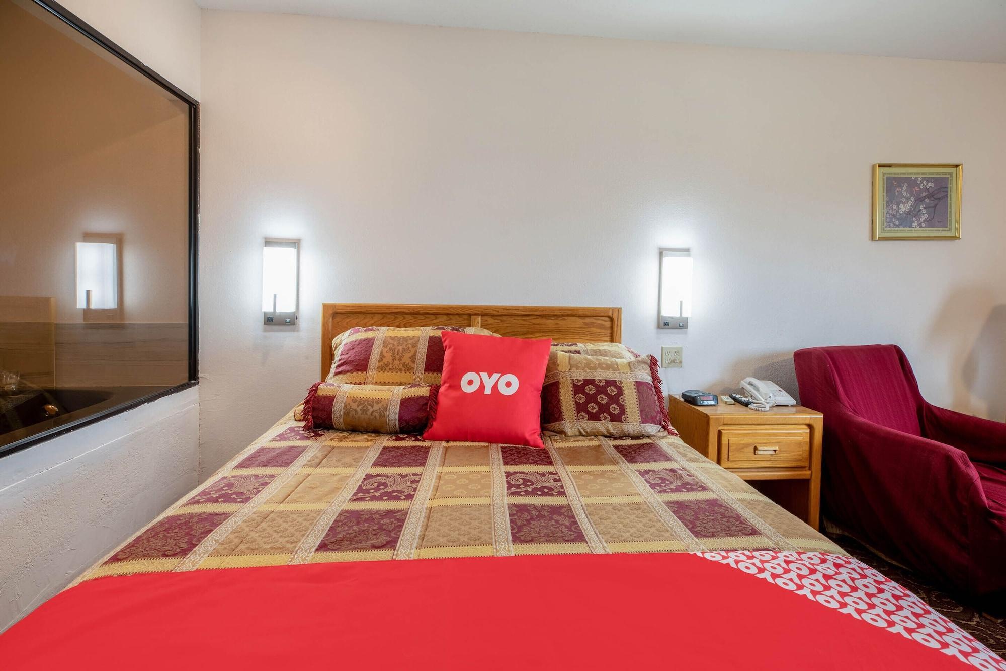 Oyo Hotel Chesaning Route 52 & Hwy 57 Εξωτερικό φωτογραφία
