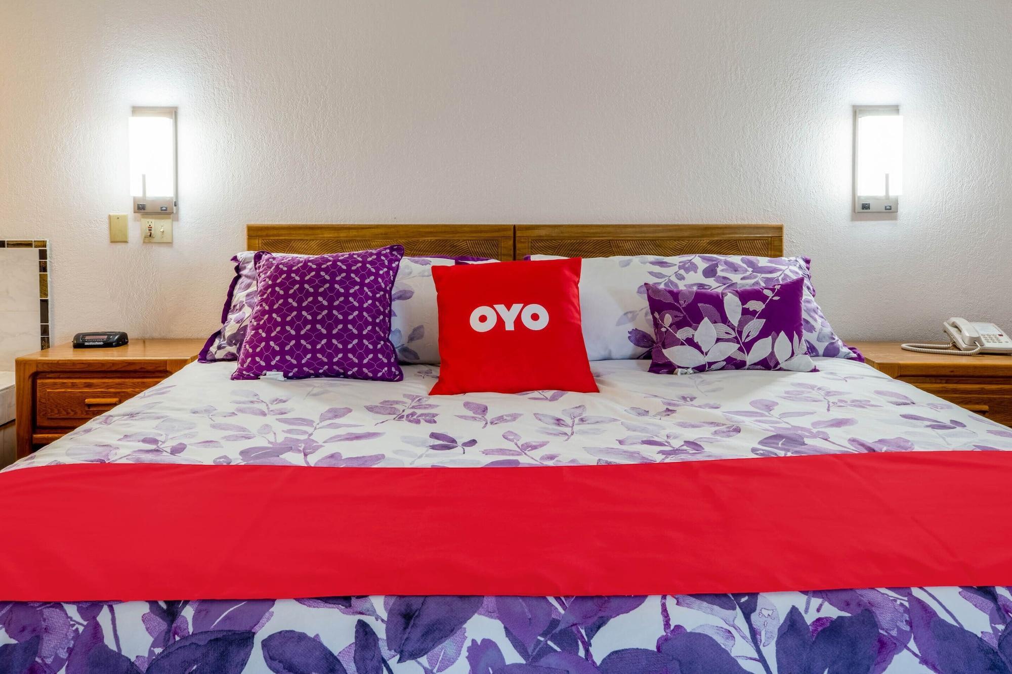 Oyo Hotel Chesaning Route 52 & Hwy 57 Εξωτερικό φωτογραφία